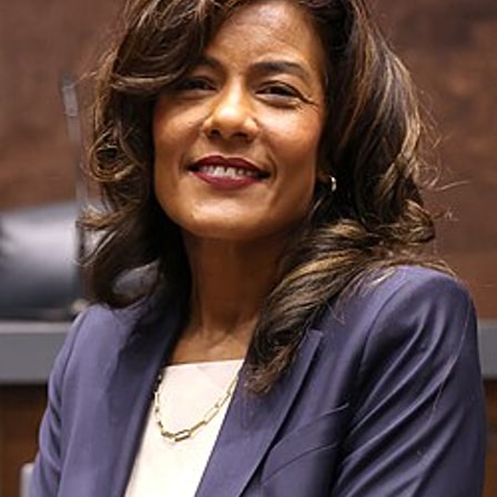 Maria Elena Cruz