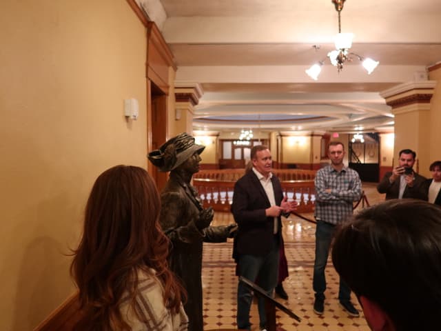 Photo 4 from Arizona Capitol Tour with Steve Kaiser